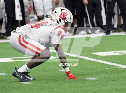 Thumbnail 2 in Katy vs. North Shore (UIL 6A Football Division 1 Region 3 Regional) photogallery.