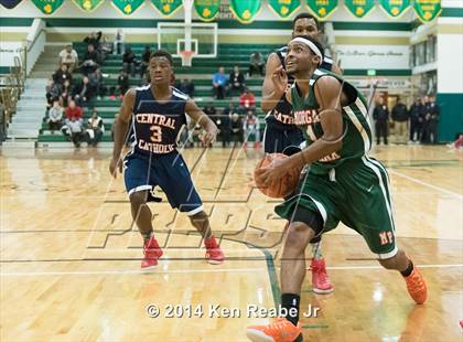 Thumbnail 2 in Cleveland Central Catholic vs Morgan Park (LeBron James Classic) photogallery.