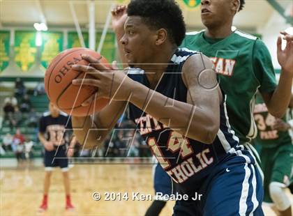 Thumbnail 1 in Cleveland Central Catholic vs Morgan Park (LeBron James Classic) photogallery.