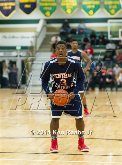 Thumbnail 1 in Cleveland Central Catholic vs Morgan Park (LeBron James Classic) photogallery.