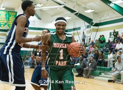Thumbnail 2 in Cleveland Central Catholic vs Morgan Park (LeBron James Classic) photogallery.