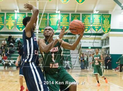 Thumbnail 2 in Cleveland Central Catholic vs Morgan Park (LeBron James Classic) photogallery.