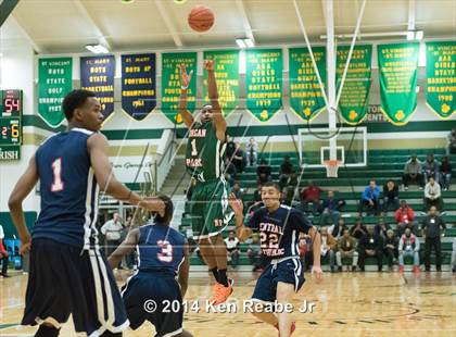 Thumbnail 2 in Cleveland Central Catholic vs Morgan Park (LeBron James Classic) photogallery.