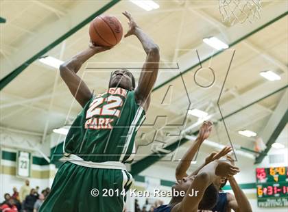 Thumbnail 3 in Cleveland Central Catholic vs Morgan Park (LeBron James Classic) photogallery.