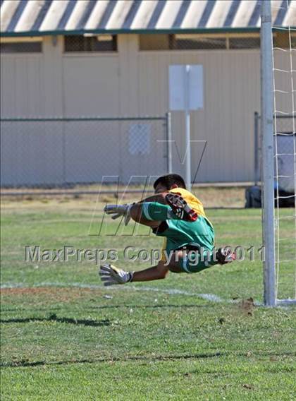 Thumbnail 2 in Mira Loma @ Placer photogallery.