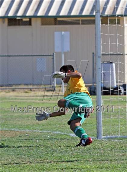 Thumbnail 1 in Mira Loma @ Placer photogallery.