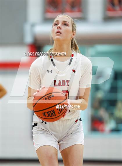 Thumbnail 1 in Gunter @ Pottsboro photogallery.