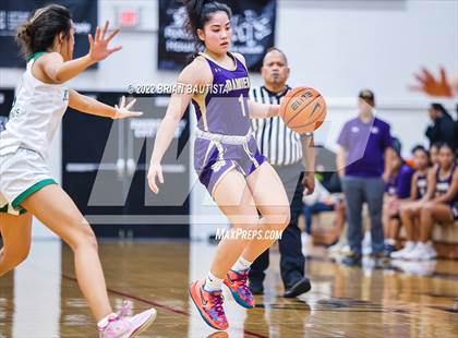 Thumbnail 3 in Konawaena vs Damien (Iolani Classic Honolulu - Day 2) photogallery.