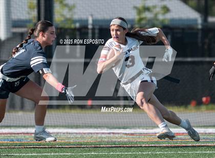 Thumbnail 1 in Eastport-South Manor photogallery.