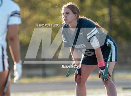 Thumbnail 3 in Eastport-South Manor photogallery.