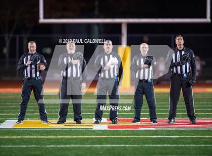 Thumbnail 3 in Ridgefield vs. Steilacoom (WIAA 2A 1st Round) photogallery.