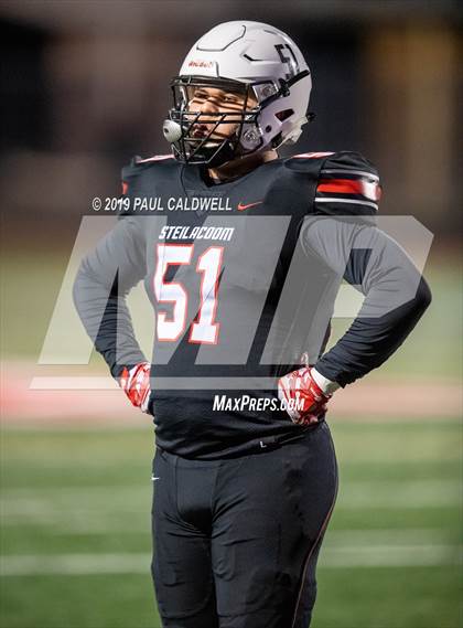 Thumbnail 1 in Ridgefield vs. Steilacoom (WIAA 2A 1st Round) photogallery.