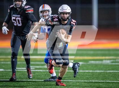 Thumbnail 3 in Ridgefield vs. Steilacoom (WIAA 2A 1st Round) photogallery.