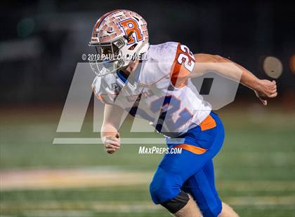Thumbnail 1 in Ridgefield vs. Steilacoom (WIAA 2A 1st Round) photogallery.