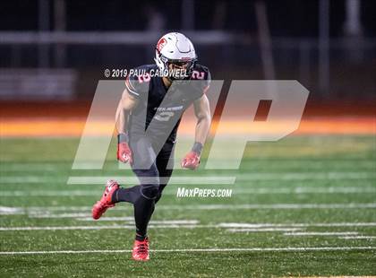 Thumbnail 2 in Ridgefield vs. Steilacoom (WIAA 2A 1st Round) photogallery.
