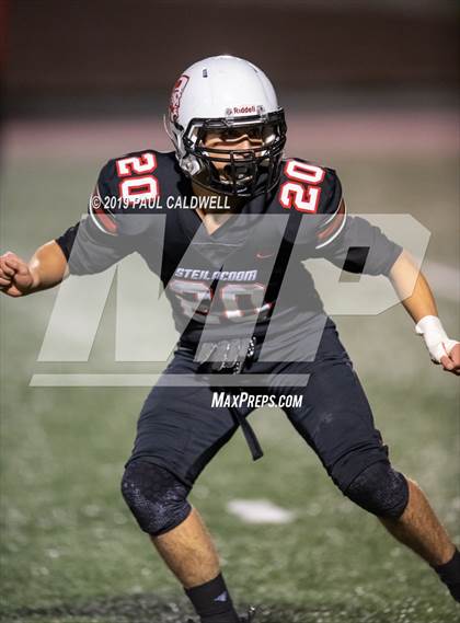 Thumbnail 3 in Ridgefield vs. Steilacoom (WIAA 2A 1st Round) photogallery.
