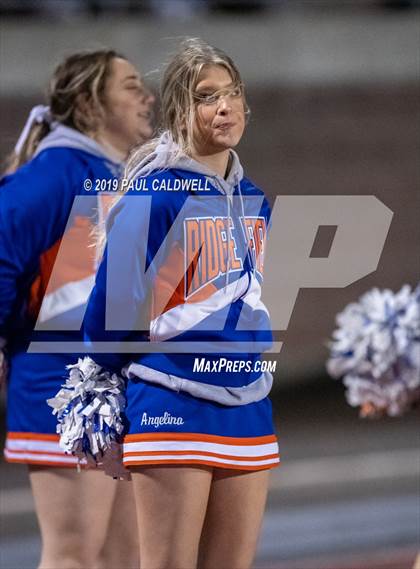 Thumbnail 1 in Ridgefield vs. Steilacoom (WIAA 2A 1st Round) photogallery.