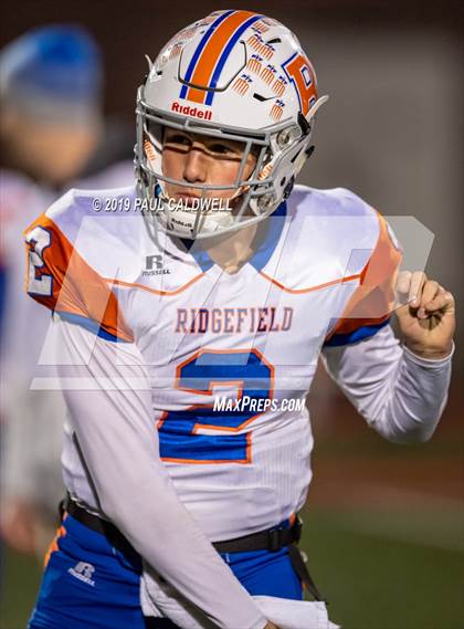 Thumbnail 1 in Ridgefield vs. Steilacoom (WIAA 2A 1st Round) photogallery.