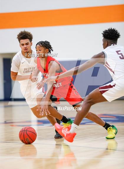 Thumbnail 1 in Cardinal Mooney @ Seffner Christian photogallery.