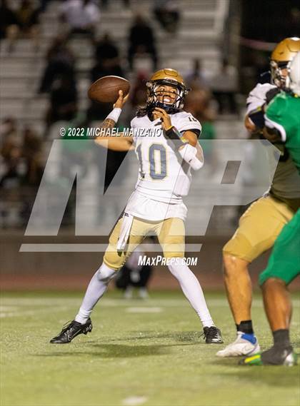 Thumbnail 3 in Mater Dei Catholic @ Lincoln photogallery.