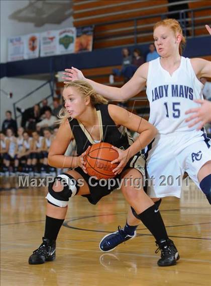 Thumbnail 2 in Knoxville Catholic @ Anderson County photogallery.