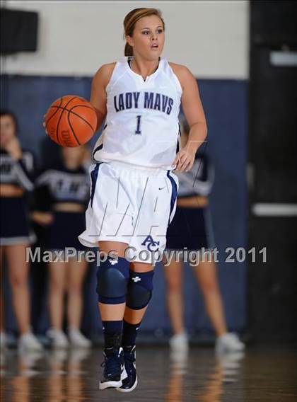 Thumbnail 3 in Knoxville Catholic @ Anderson County photogallery.
