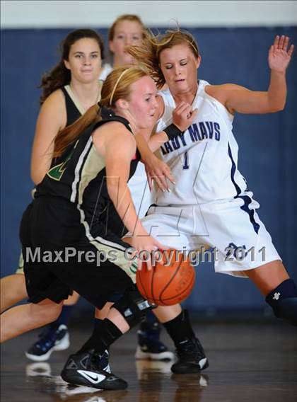 Thumbnail 3 in Knoxville Catholic @ Anderson County photogallery.