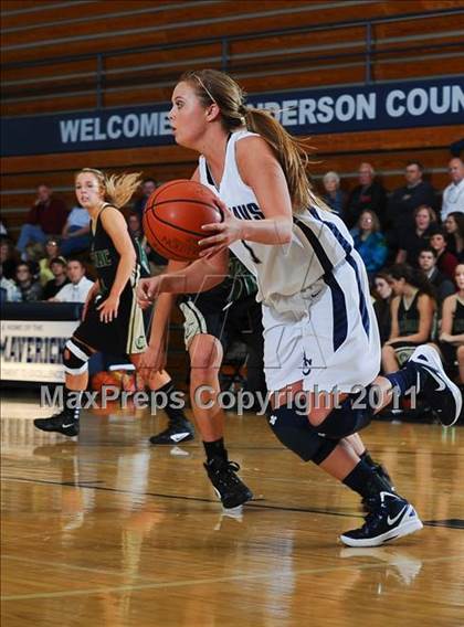 Thumbnail 2 in Knoxville Catholic @ Anderson County photogallery.