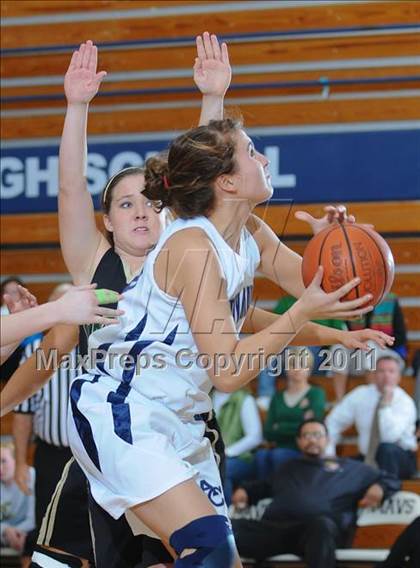 Thumbnail 1 in Knoxville Catholic @ Anderson County photogallery.