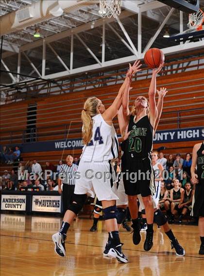 Thumbnail 2 in Knoxville Catholic @ Anderson County photogallery.