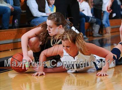 Thumbnail 3 in Knoxville Catholic @ Anderson County photogallery.