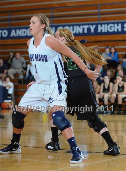 Thumbnail 1 in Knoxville Catholic @ Anderson County photogallery.