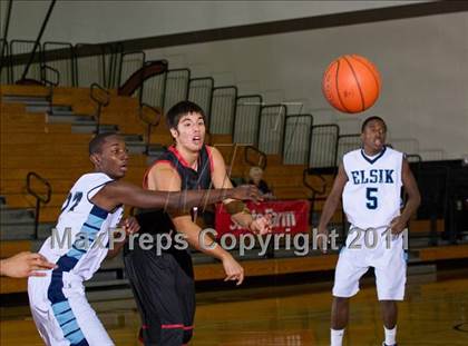 Thumbnail 1 in Alief Elsik vs. Langham Creek (McDonald's Texas Invitational) photogallery.