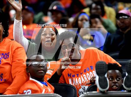 Thumbnail 1 in Oak Grove vs. Kentwood (LHSAA 1A State Final)  photogallery.
