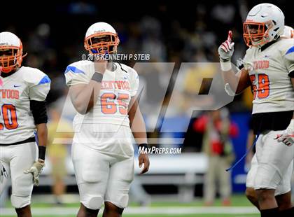 Thumbnail 1 in Oak Grove vs. Kentwood (LHSAA 1A State Final)  photogallery.