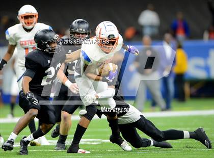 Thumbnail 3 in Oak Grove vs. Kentwood (LHSAA 1A State Final)  photogallery.
