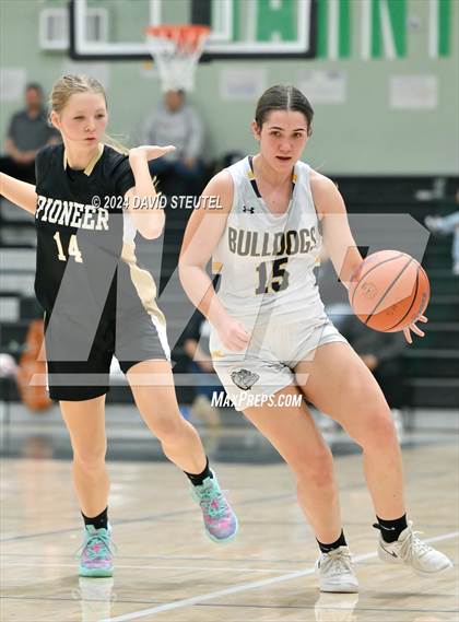 Thumbnail 3 in Pioneer vs. Gridley (Steve Cauchi Ram Jam) photogallery.