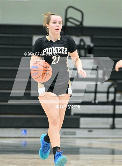 Thumbnail 1 in Pioneer vs. Gridley (Steve Cauchi Ram Jam) photogallery.