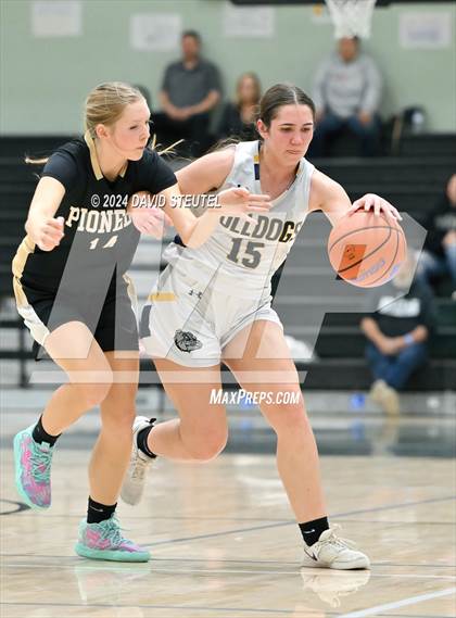 Thumbnail 2 in Pioneer vs. Gridley (Steve Cauchi Ram Jam) photogallery.