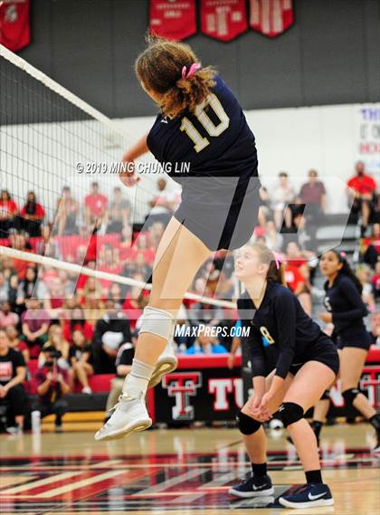 Thumbnail 3 in Vistamar @ Tustin (CIF SS D5 Final) photogallery.