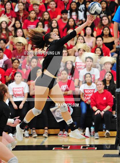 Thumbnail 1 in Vistamar @ Tustin (CIF SS D5 Final) photogallery.