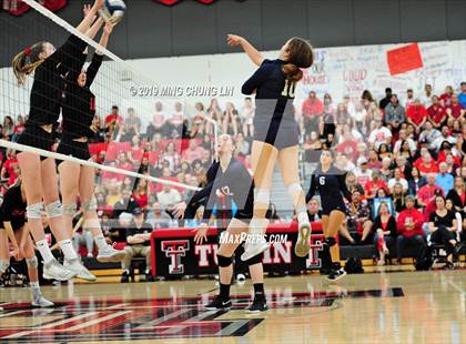 Thumbnail 2 in Vistamar @ Tustin (CIF SS D5 Final) photogallery.