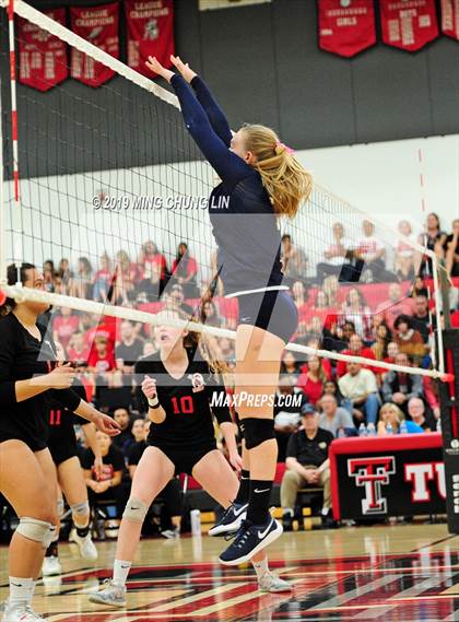 Thumbnail 1 in Vistamar @ Tustin (CIF SS D5 Final) photogallery.