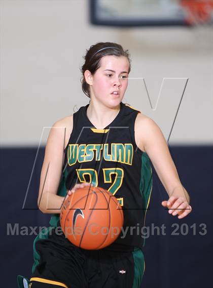 Thumbnail 3 in West Linn vs St. Mary's Academy (Nike Interstate Shootout) photogallery.