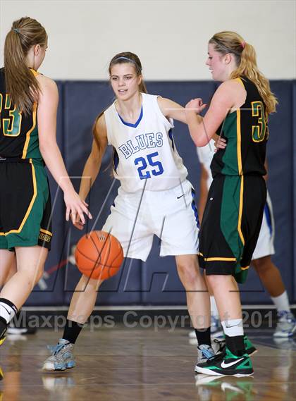 Thumbnail 3 in West Linn vs St. Mary's Academy (Nike Interstate Shootout) photogallery.
