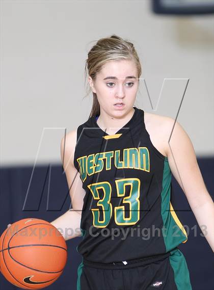 Thumbnail 1 in West Linn vs St. Mary's Academy (Nike Interstate Shootout) photogallery.
