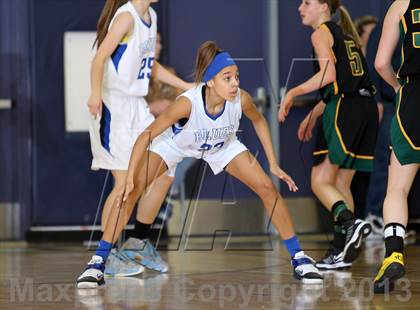 Thumbnail 2 in West Linn vs St. Mary's Academy (Nike Interstate Shootout) photogallery.