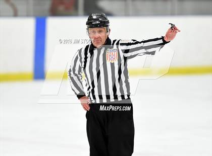 Thumbnail 3 in Iona Prep vs. Fairfield Prep (Carrano Cup Semifinal) photogallery.