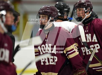 Thumbnail 2 in Iona Prep vs. Fairfield Prep (Carrano Cup Semifinal) photogallery.