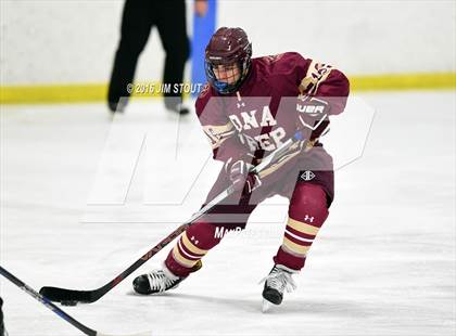 Thumbnail 2 in Iona Prep vs. Fairfield Prep (Carrano Cup Semifinal) photogallery.
